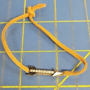 Leather Rhinestone Pewter Arrow 6.25" Bracelet